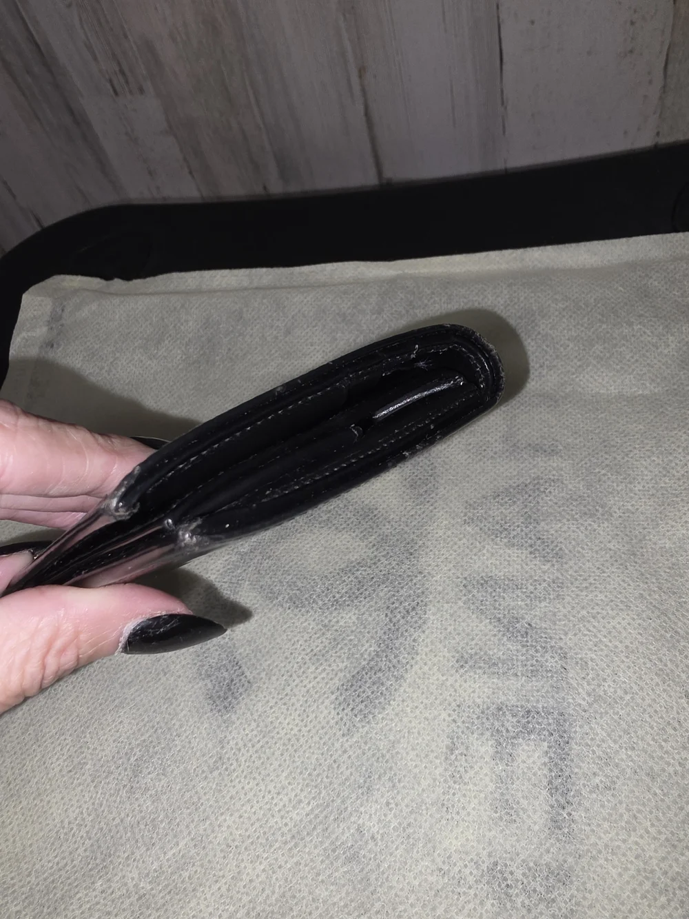 Men's Gucci Leather Bi-Fold Wallet